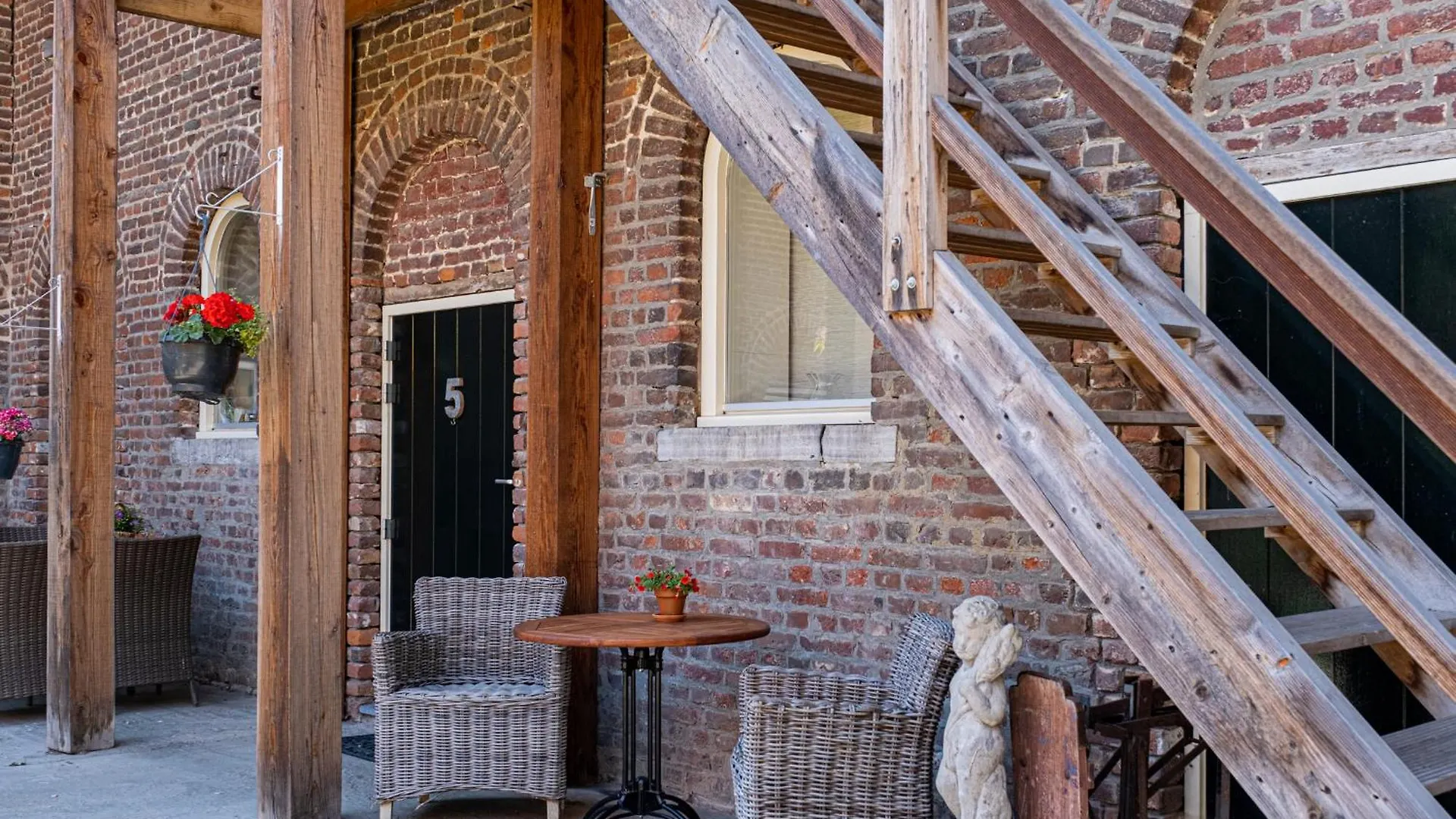 Apartment Hoeve De Binnenplaets Schimmert